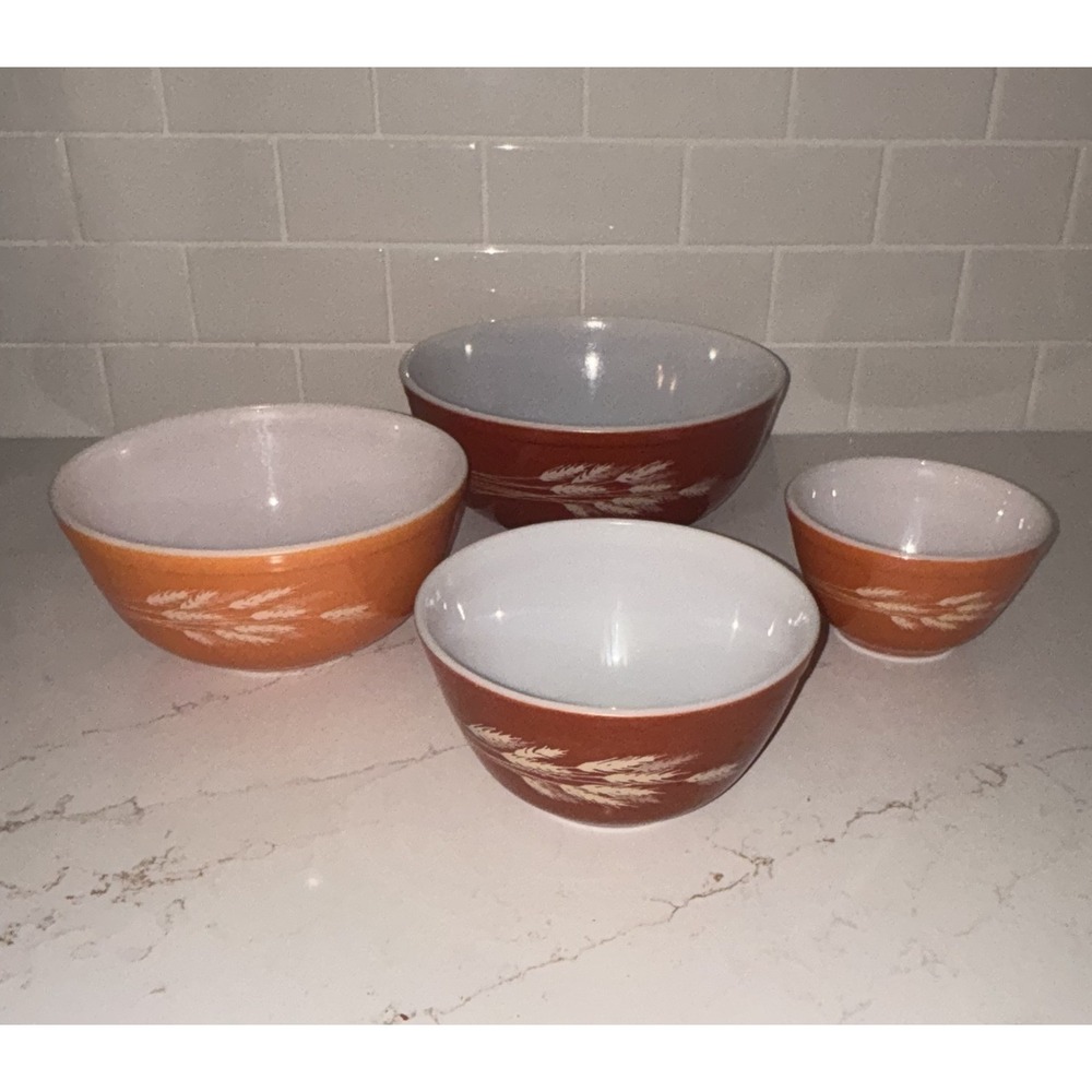 Vintage PYREX Set-4 Autumn Harvest Wheat Cinderella Nesting Mixing Bowls 401-404
